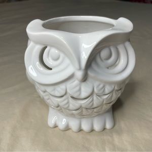 Bath & Body Works white owl candle holder